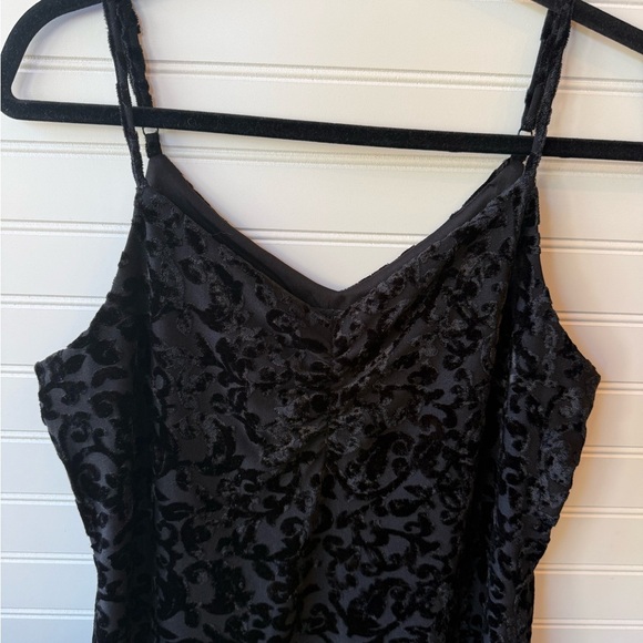 Rachel Zoe Y2K black velvet brocade pull on cocktail midi dress. Size Large - Picture 7 of 7